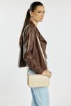 Dámská crossbody kabelka s klopou klasická s logem listonoška – béžová - 5