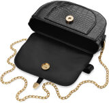 Elegantní dámská taška malá listonoška půlměsíc s přezkou kufřík s reliéfním vzorem krokodýlí kůže - černá - 3