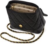 Monnari prošívaná kabelka elegantní crossbody kufřík na řetízku – černá - 3