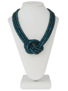 Trojitý náhrdelník ze šperkové síťky - modrý